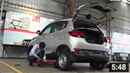 KUV100 - Changing Flat Tyre 